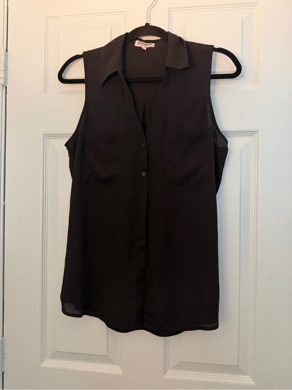 Express Black Sleeveless Button-Down Blouse